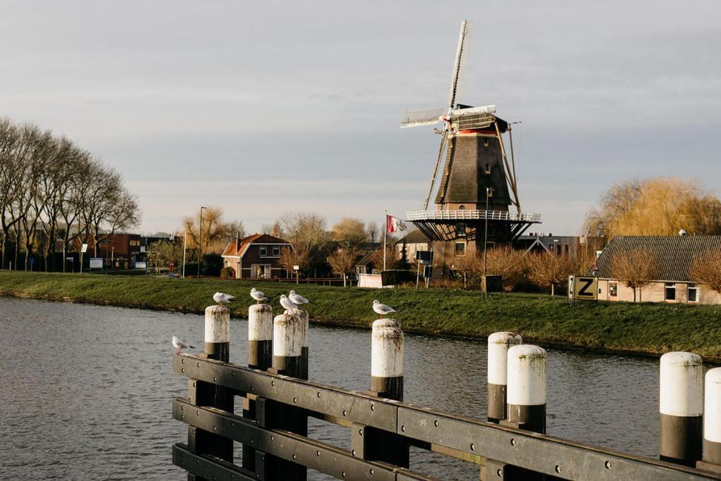 Отель Slapen In De Molen Arkel Экстерьер фото